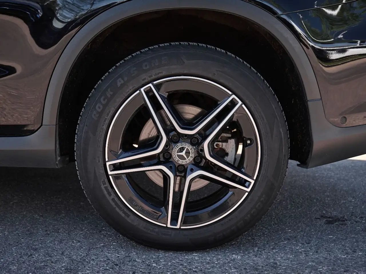 Mercedes-Benz GLC photo Mercedes-Benz GLC