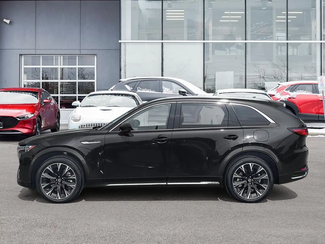 Mazda CX-90 PHEV снимка Mazda CX-90 PHEV