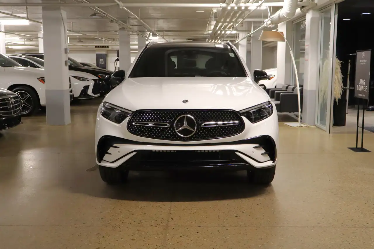Mercedes-Benz GLC снимка Mercedes-Benz GLC