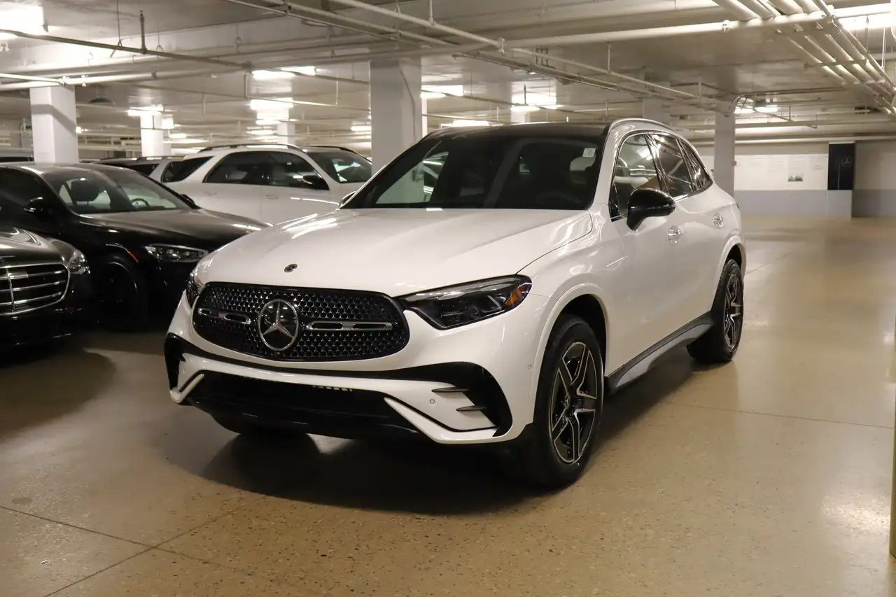 Mercedes-Benz GLC снимка Mercedes-Benz GLC