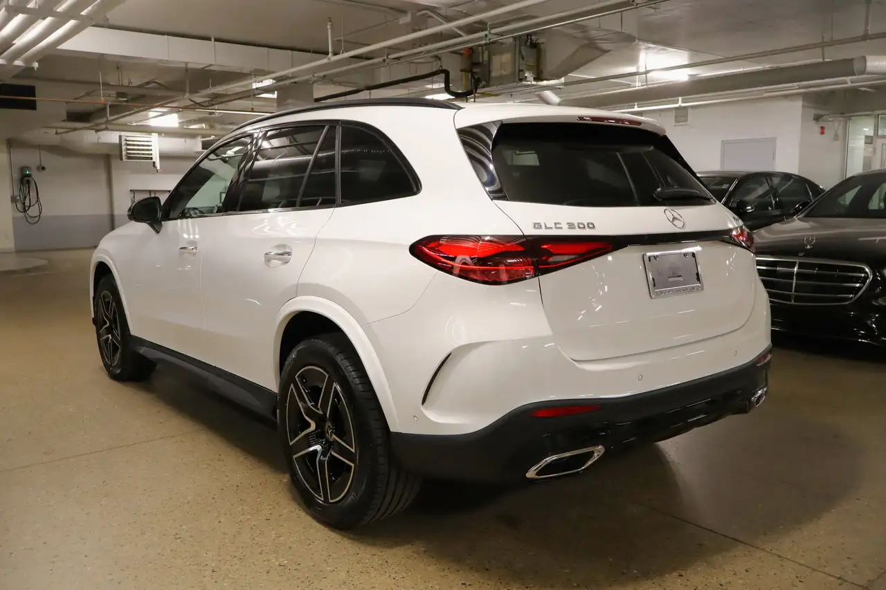 Mercedes-Benz GLC снимка Mercedes-Benz GLC