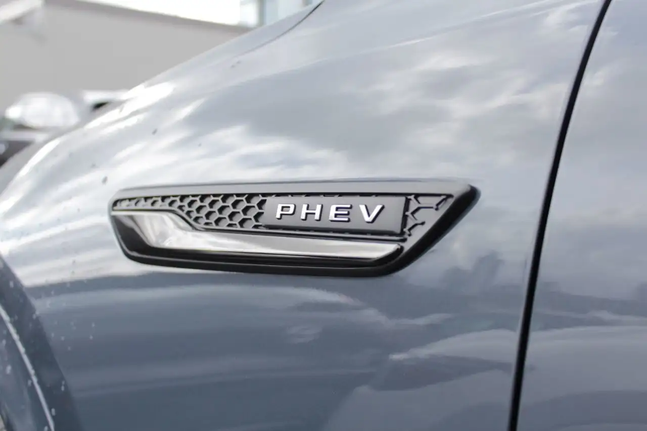 Mazda CX-70 PHEV photo Mazda CX-70 PHEV