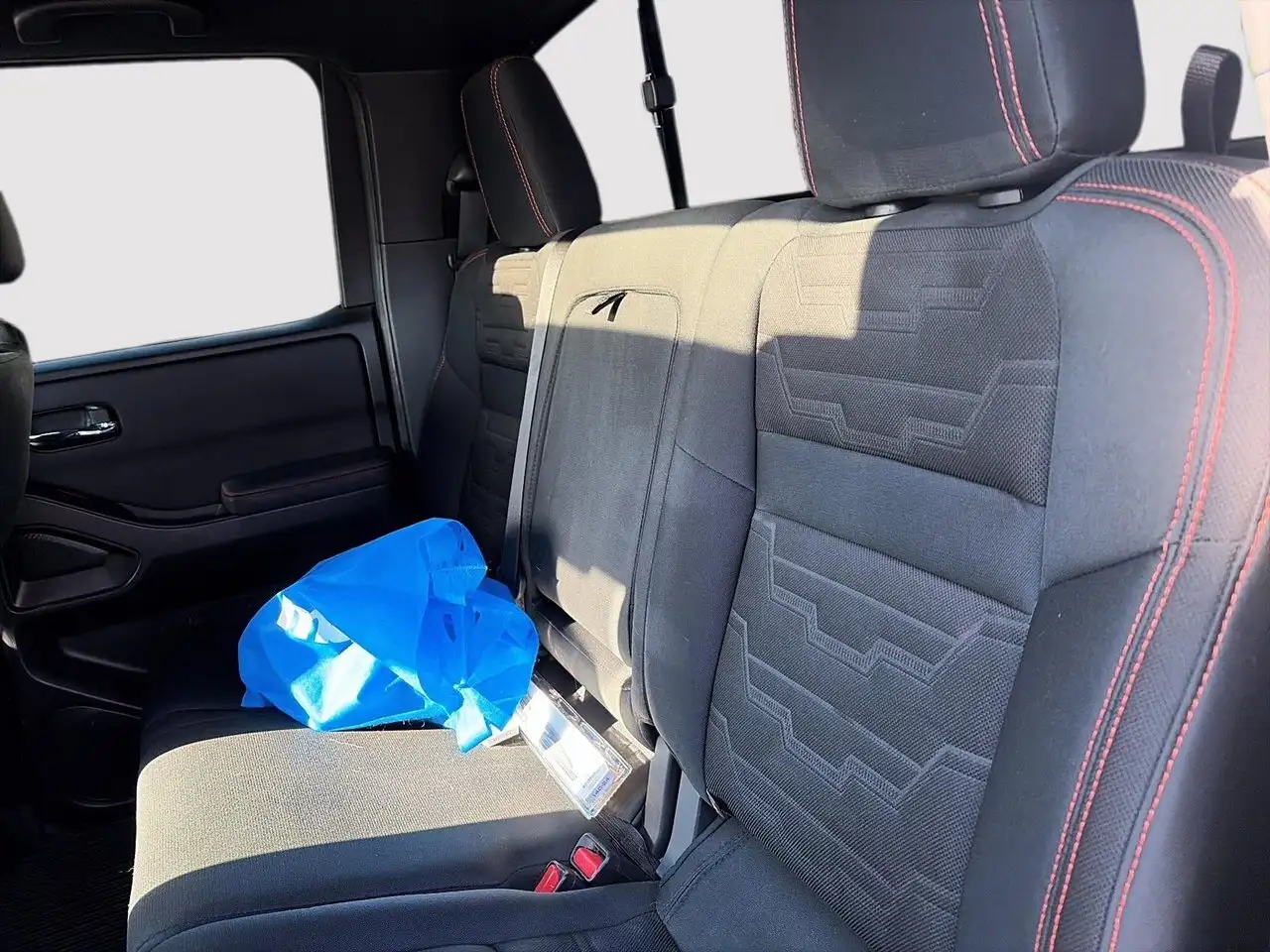 Nissan Frontier снимка Nissan Frontier
