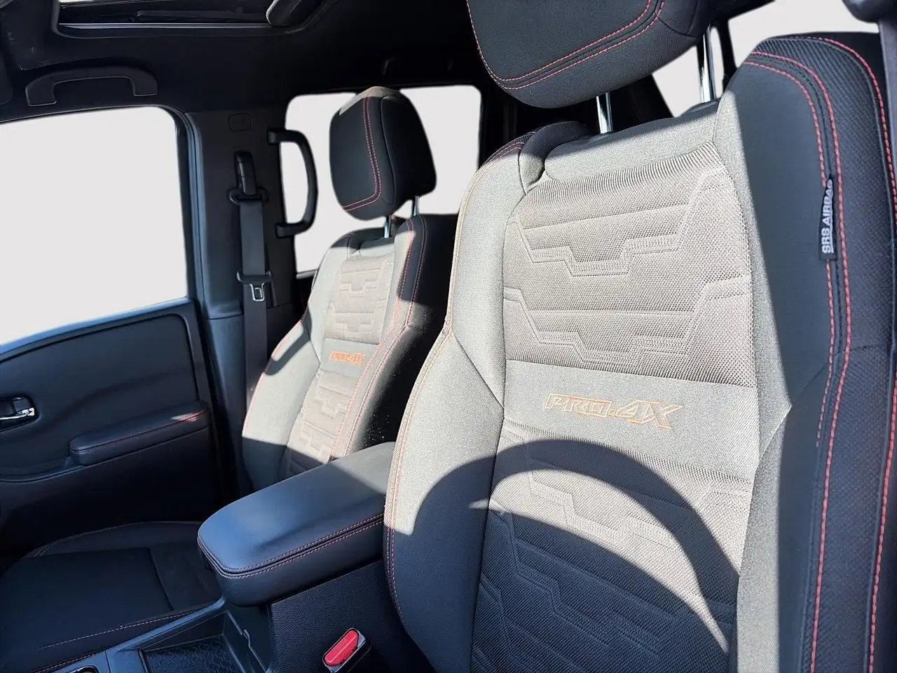 Nissan Frontier снимка Nissan Frontier