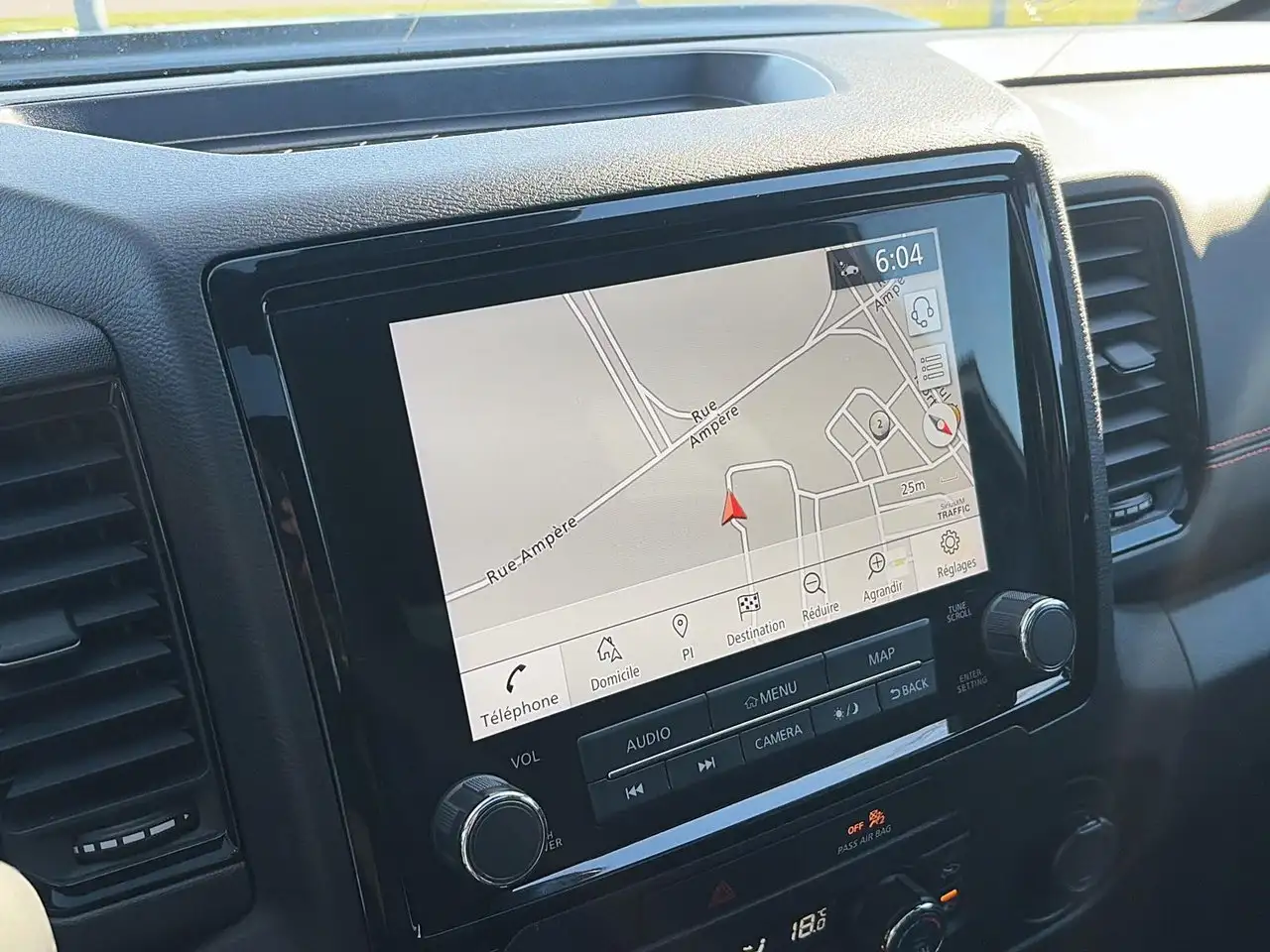 Nissan Frontier снимка Nissan Frontier