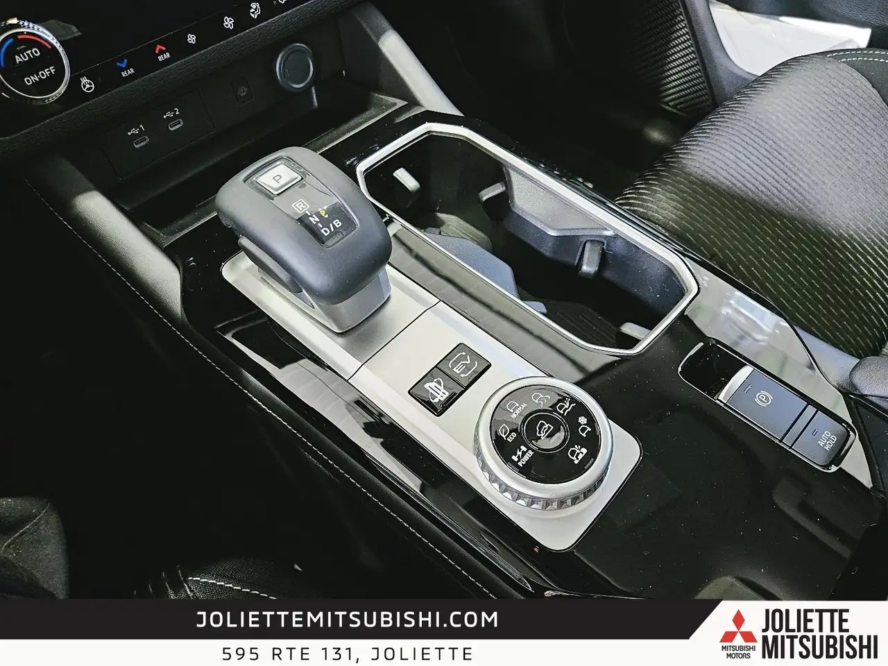 Mitsubishi Outlander fotografie Mitsubishi Outlander