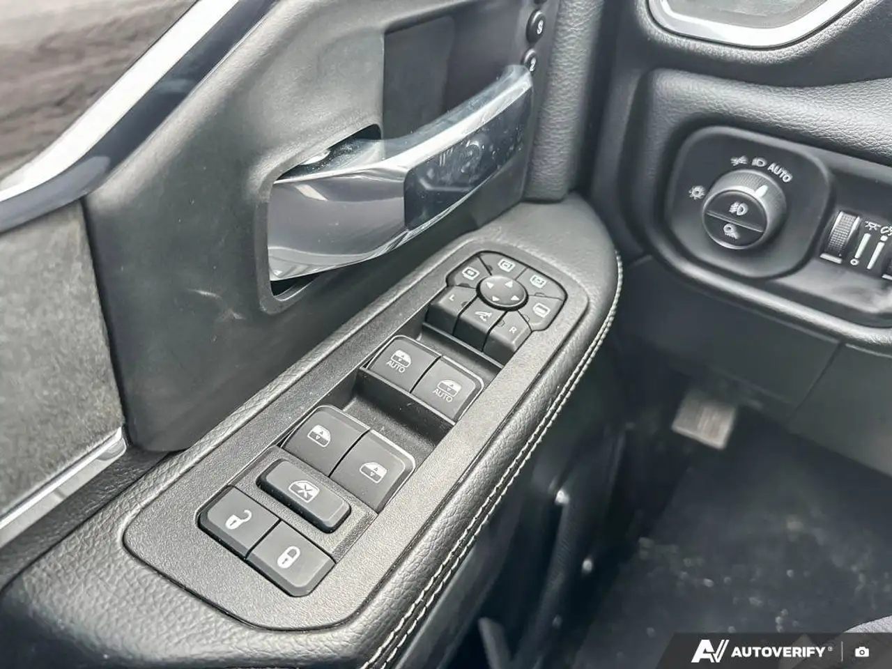 RAM 3500 photo RAM 3500