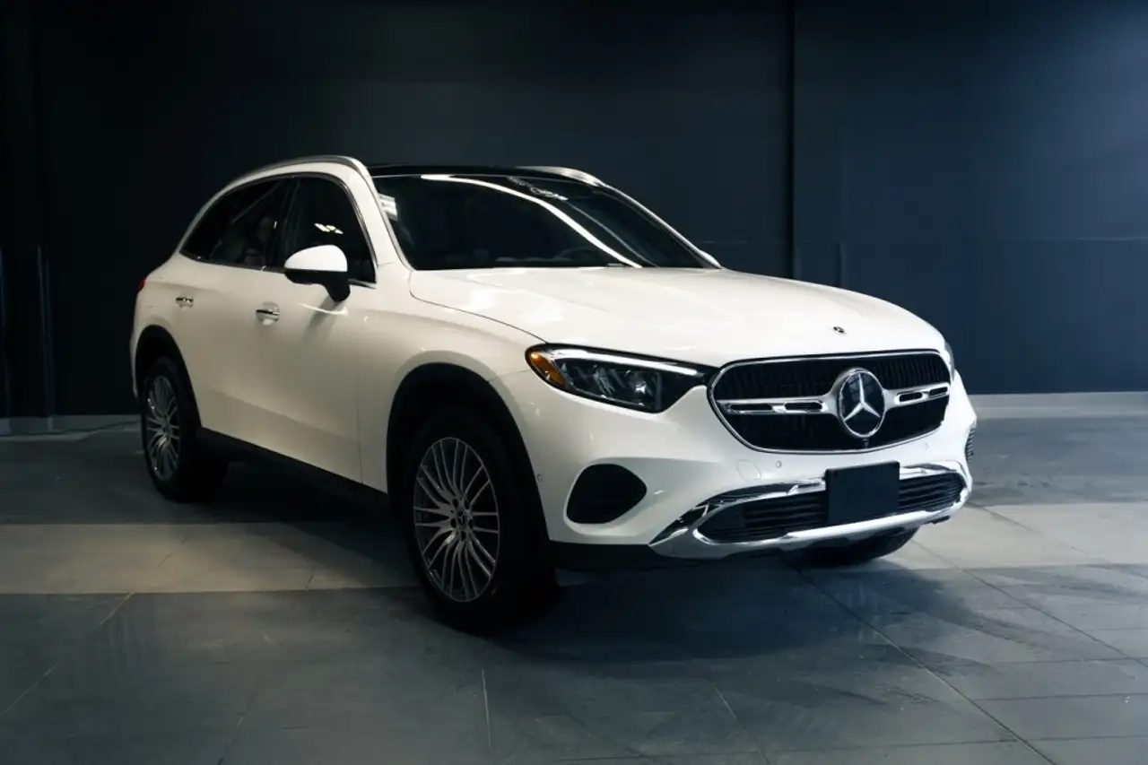 Mercedes-Benz GLC снимка Mercedes-Benz GLC