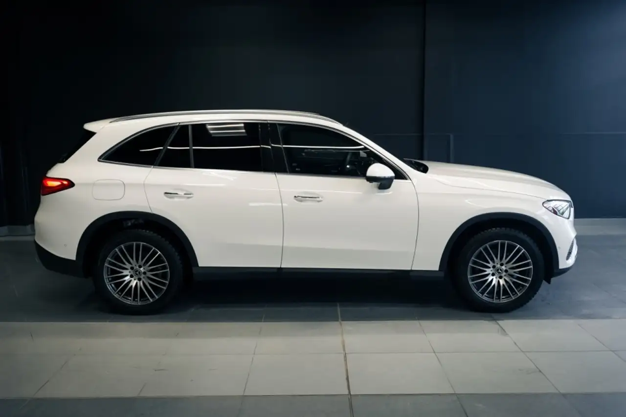 Mercedes-Benz GLC снимка Mercedes-Benz GLC