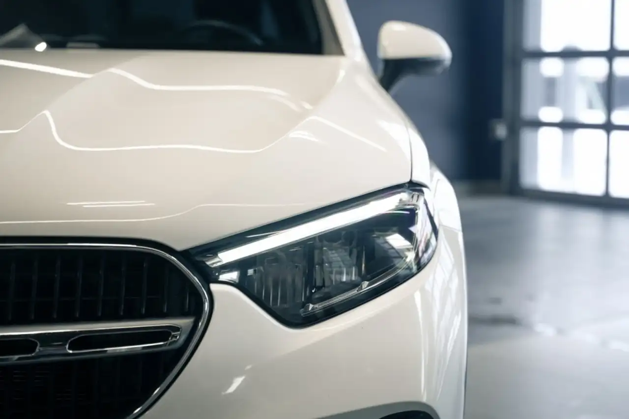 Mercedes-Benz GLC снимка Mercedes-Benz GLC