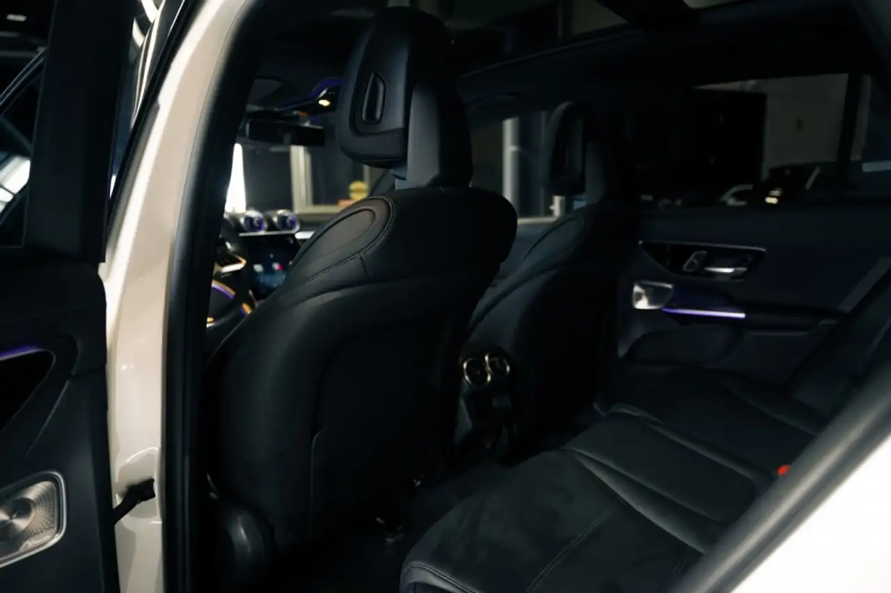 Mercedes-Benz GLC снимка Mercedes-Benz GLC