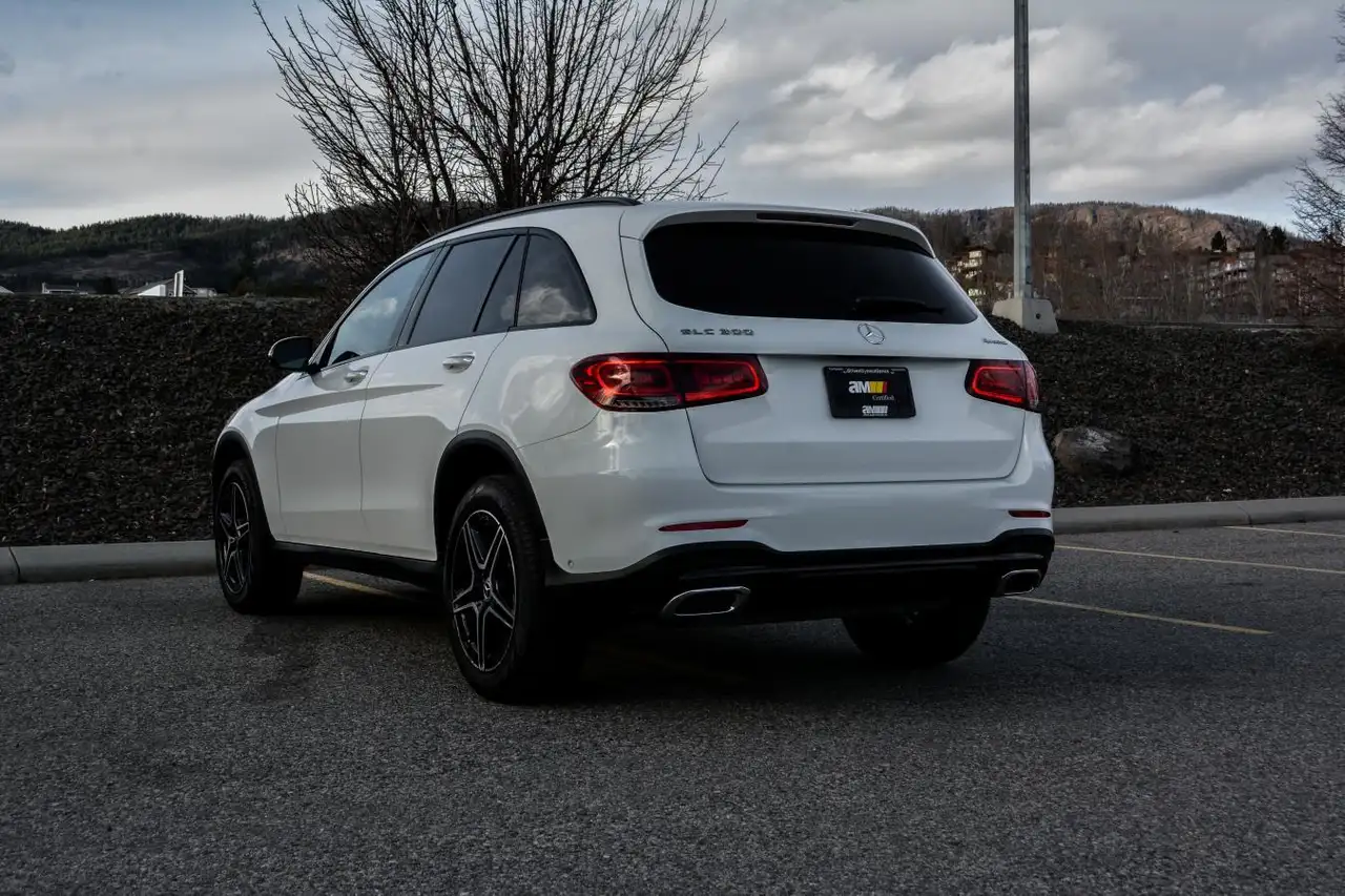 Mercedes-Benz GLC снимка Mercedes-Benz GLC