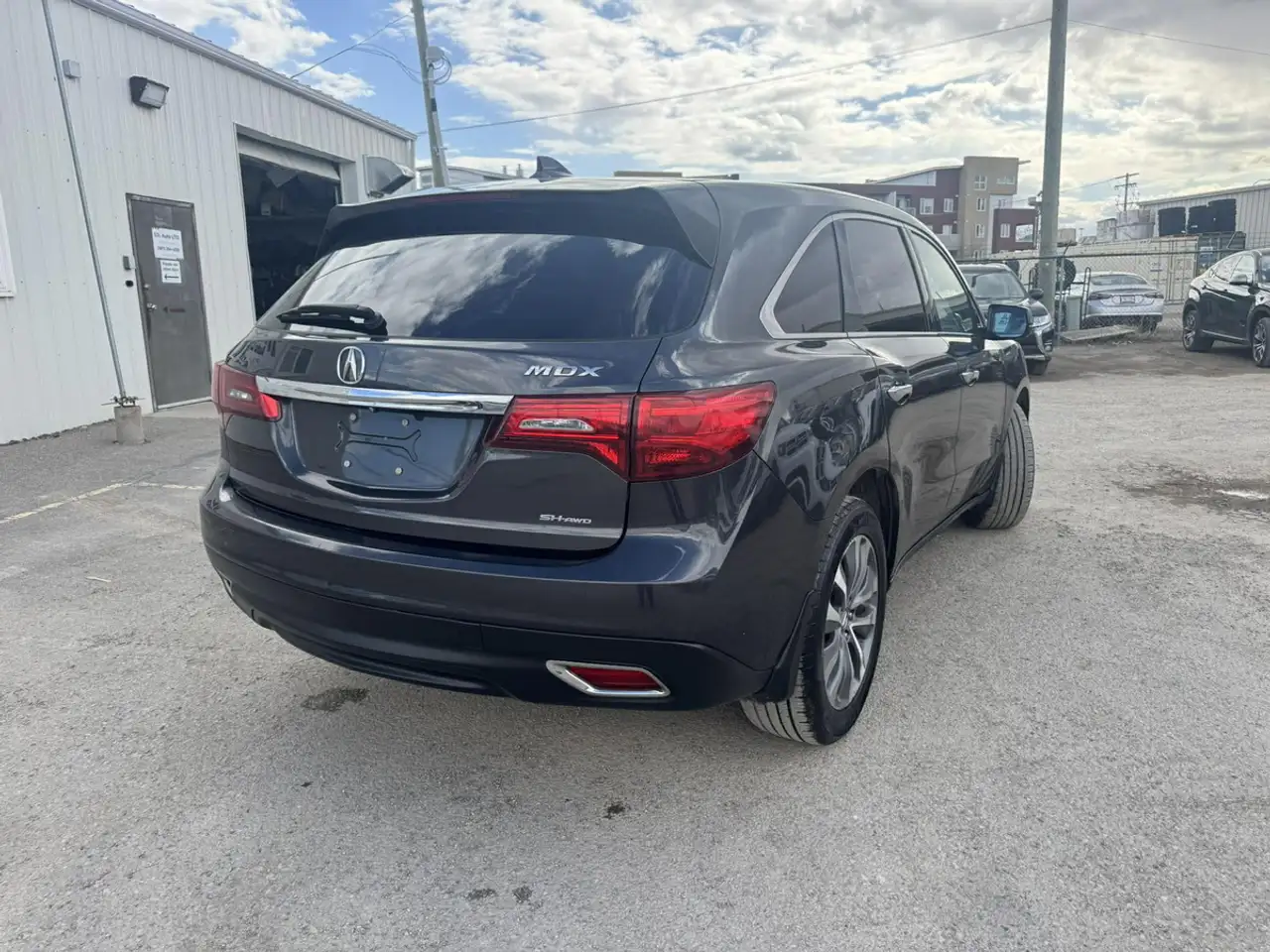Acura MDX снимка Acura MDX