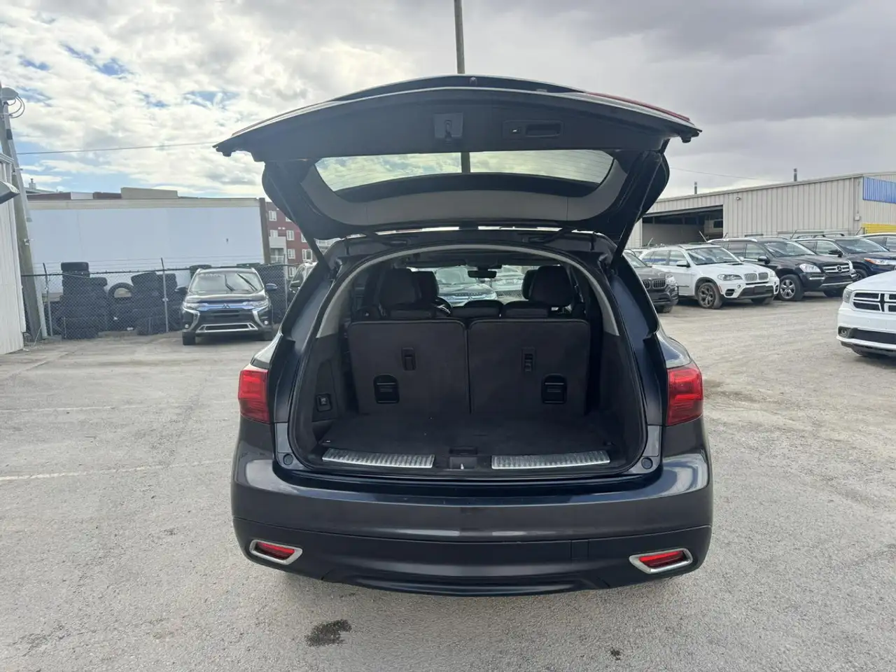 Acura MDX снимка Acura MDX