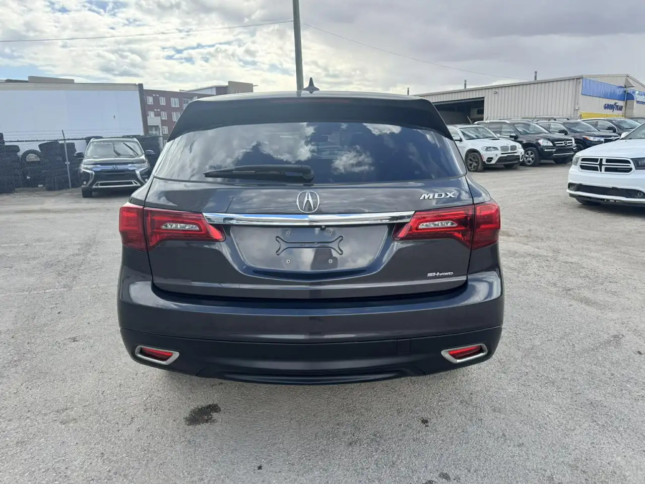 Acura MDX снимка Acura MDX