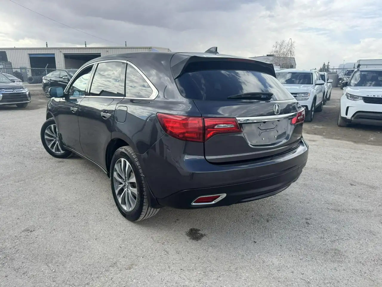 Acura MDX снимка Acura MDX