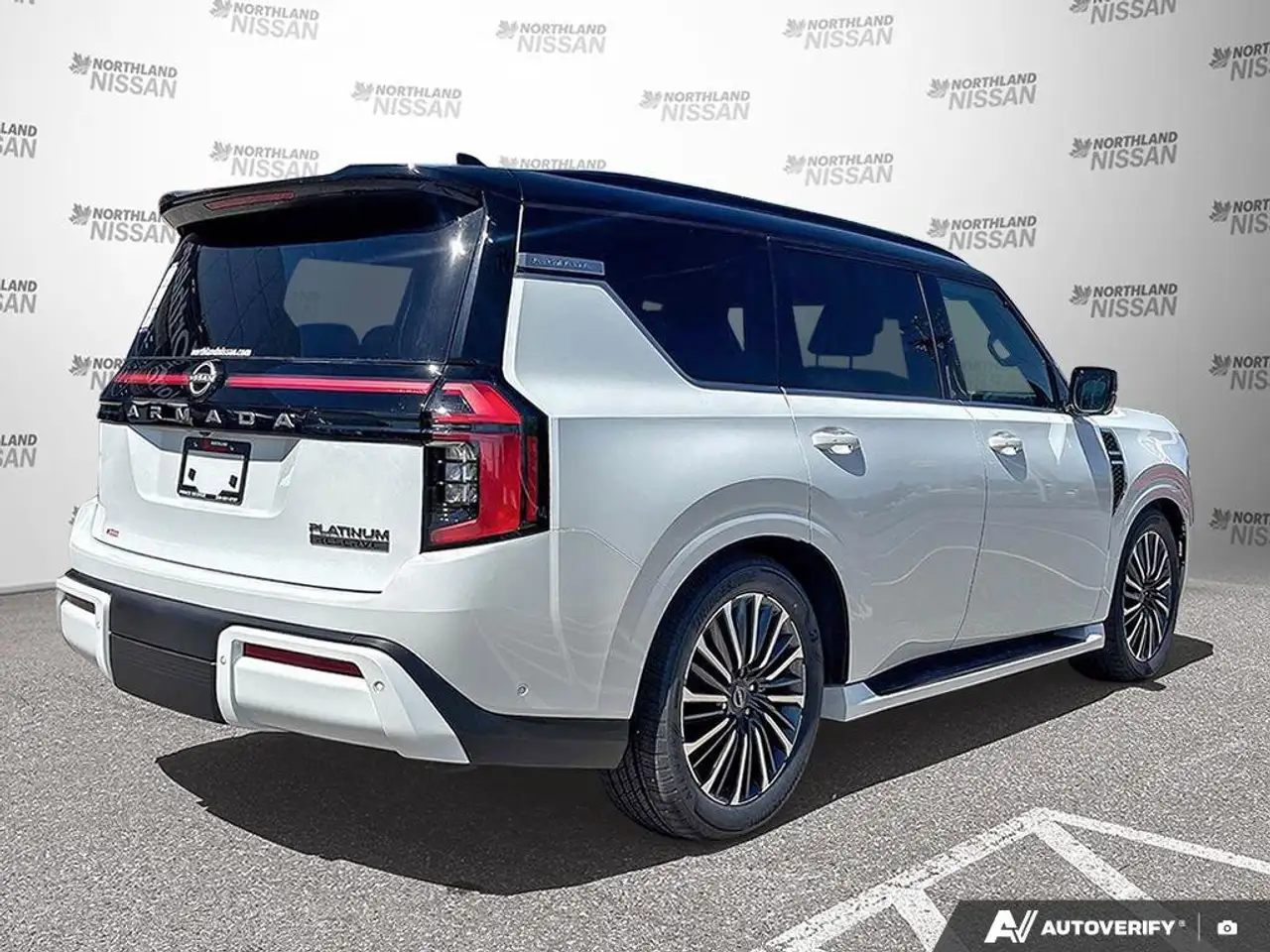 Nissan Armada снимка Nissan Armada
