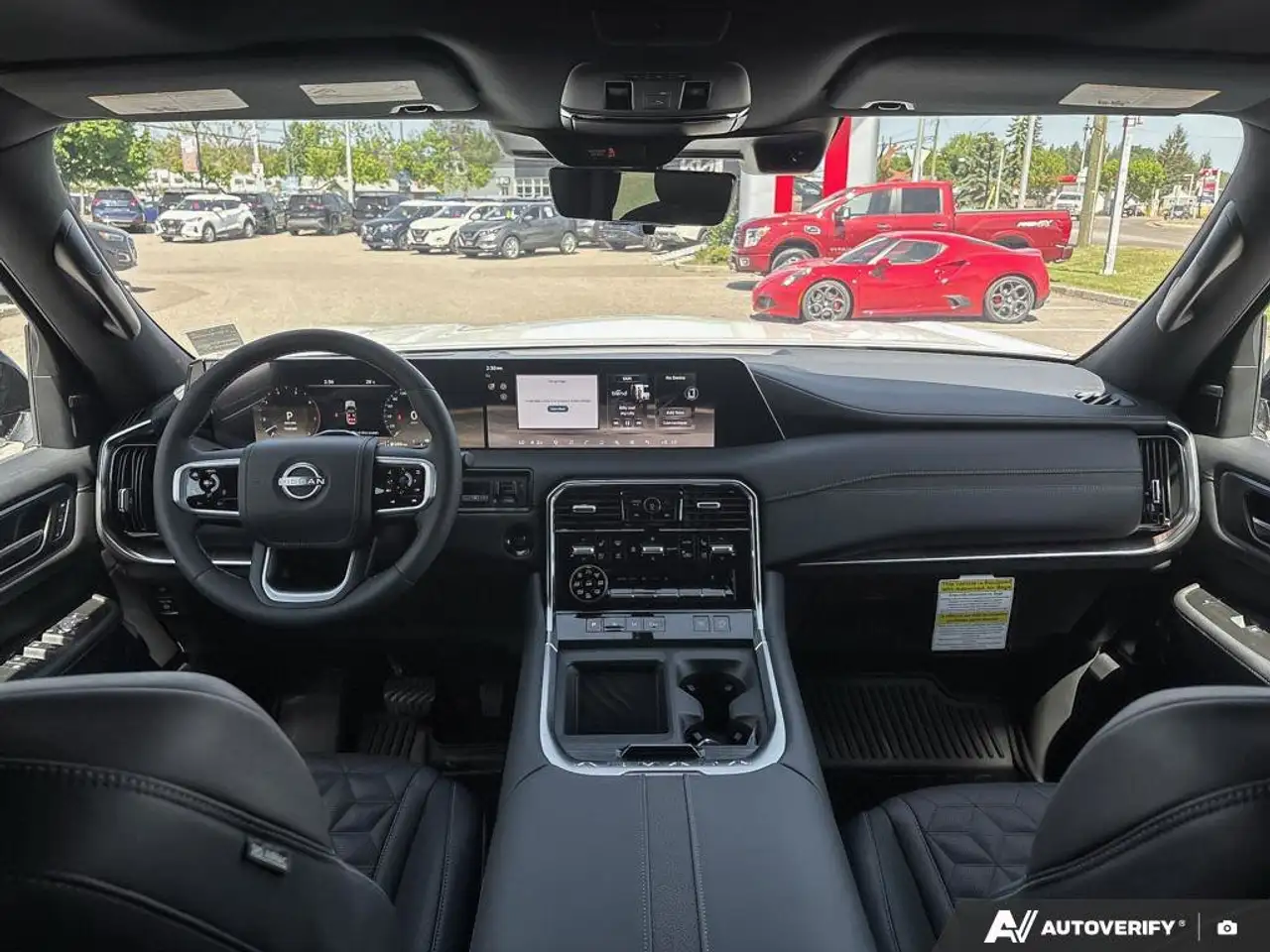 Nissan Armada снимка Nissan Armada