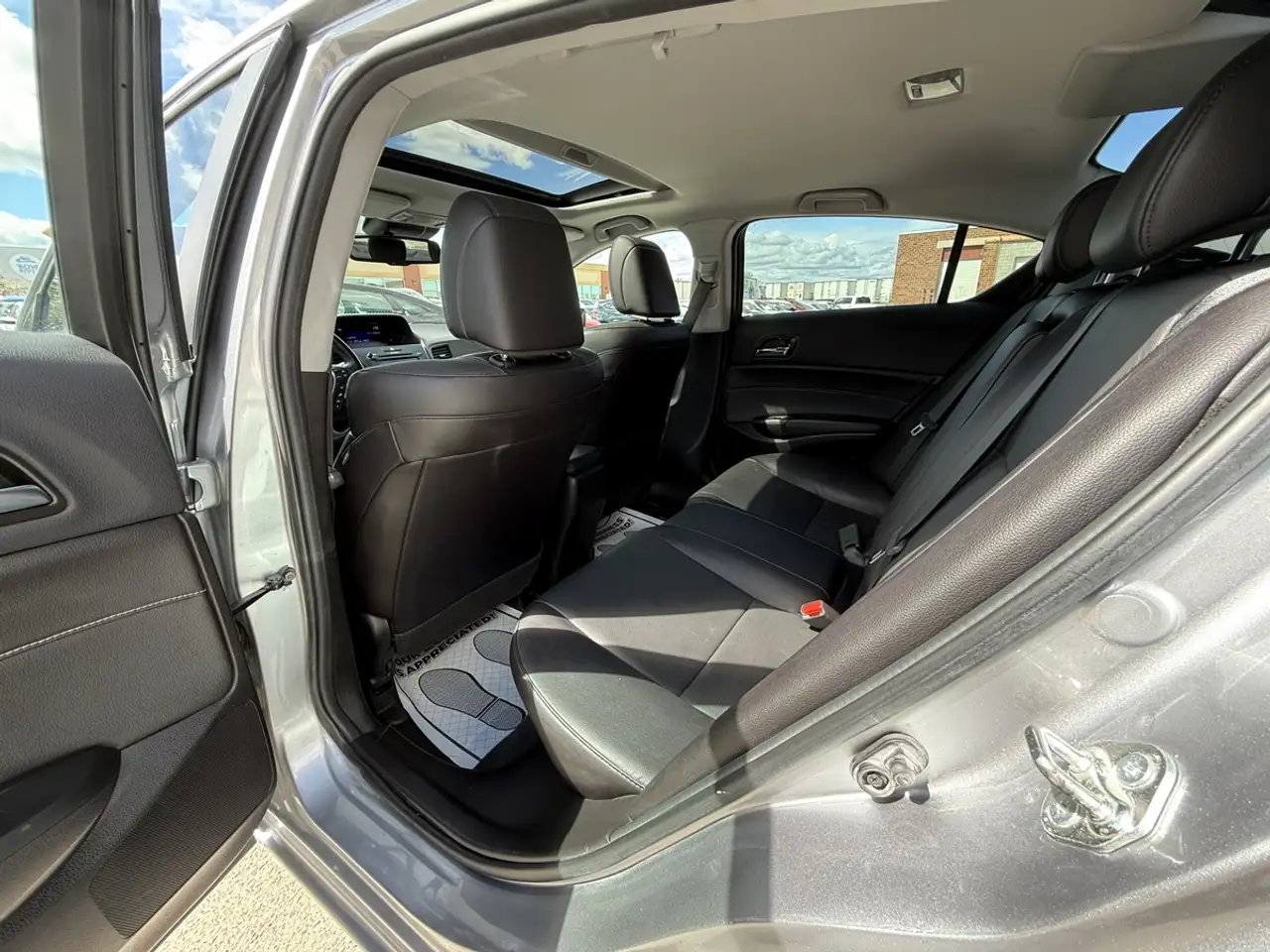 Acura ILX снимка Acura ILX