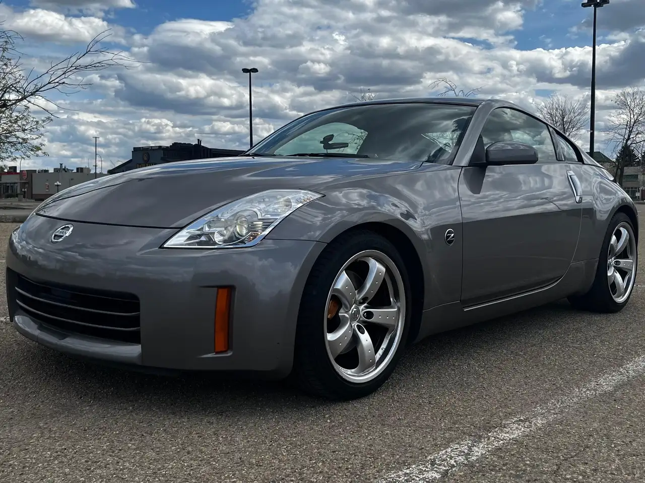 Nissan 350Z снимка Nissan 350Z