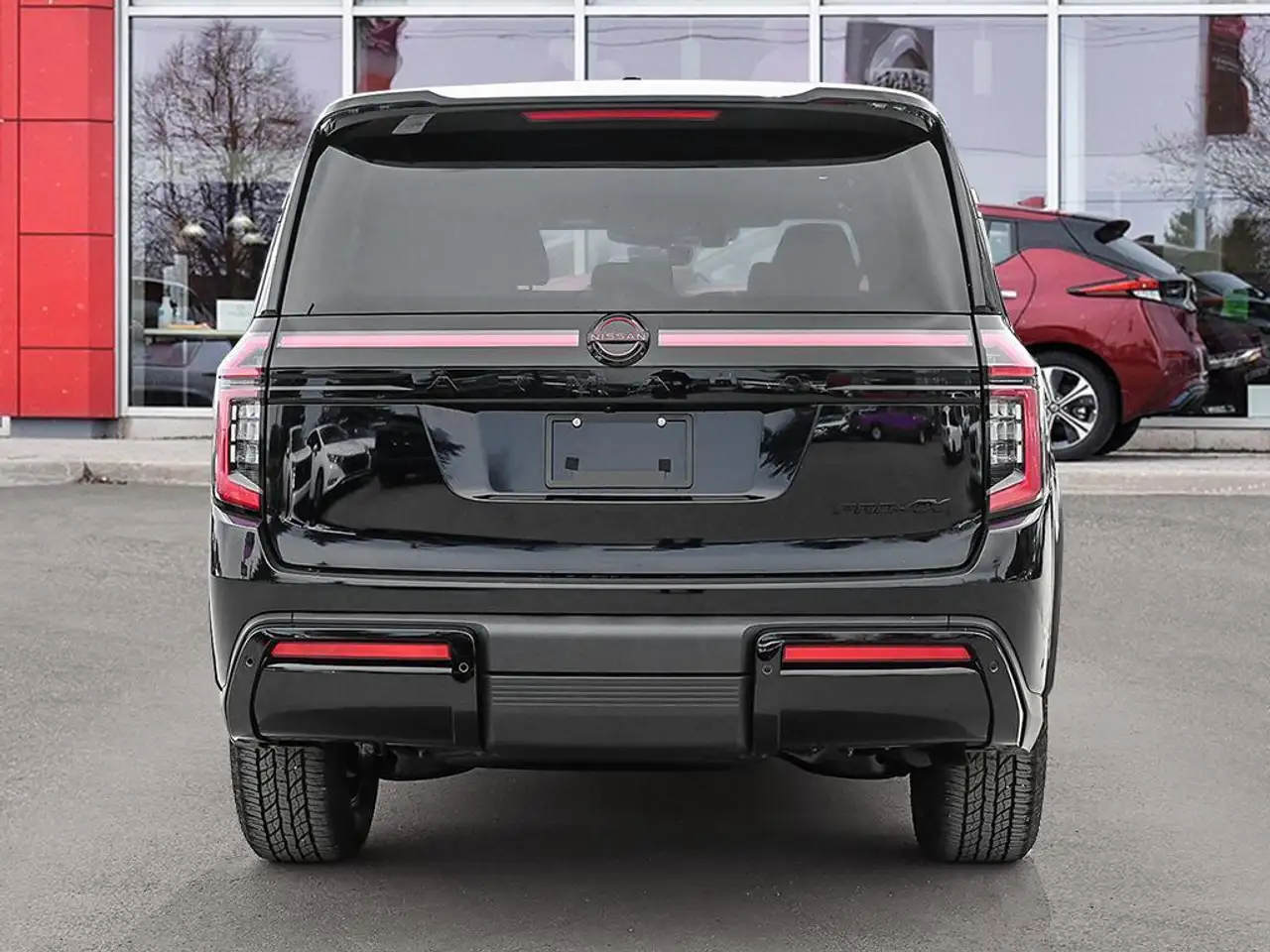 Nissan Armada снимка Nissan Armada