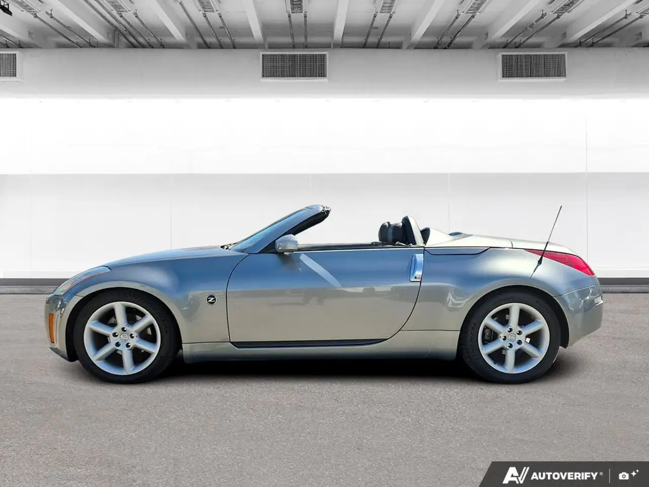Nissan 350Z снимка Nissan 350Z