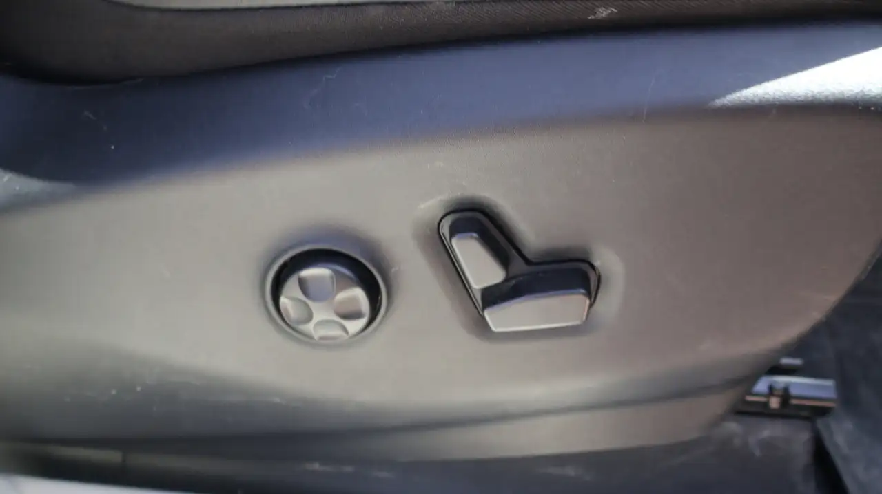 Chrysler Pacifica снимка Chrysler Pacifica
