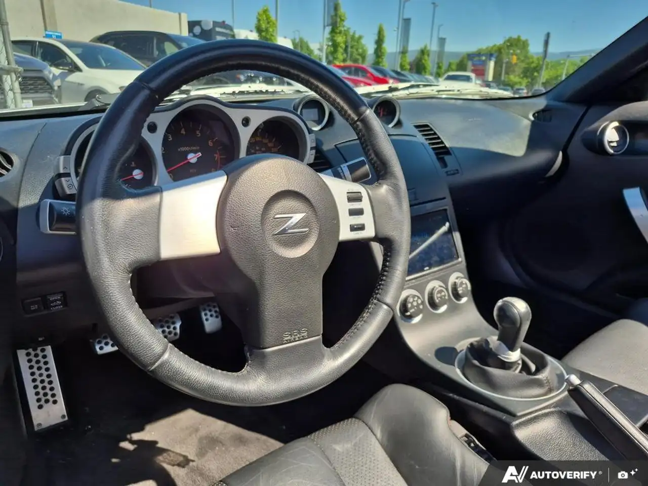 Nissan 350Z снимка Nissan 350Z