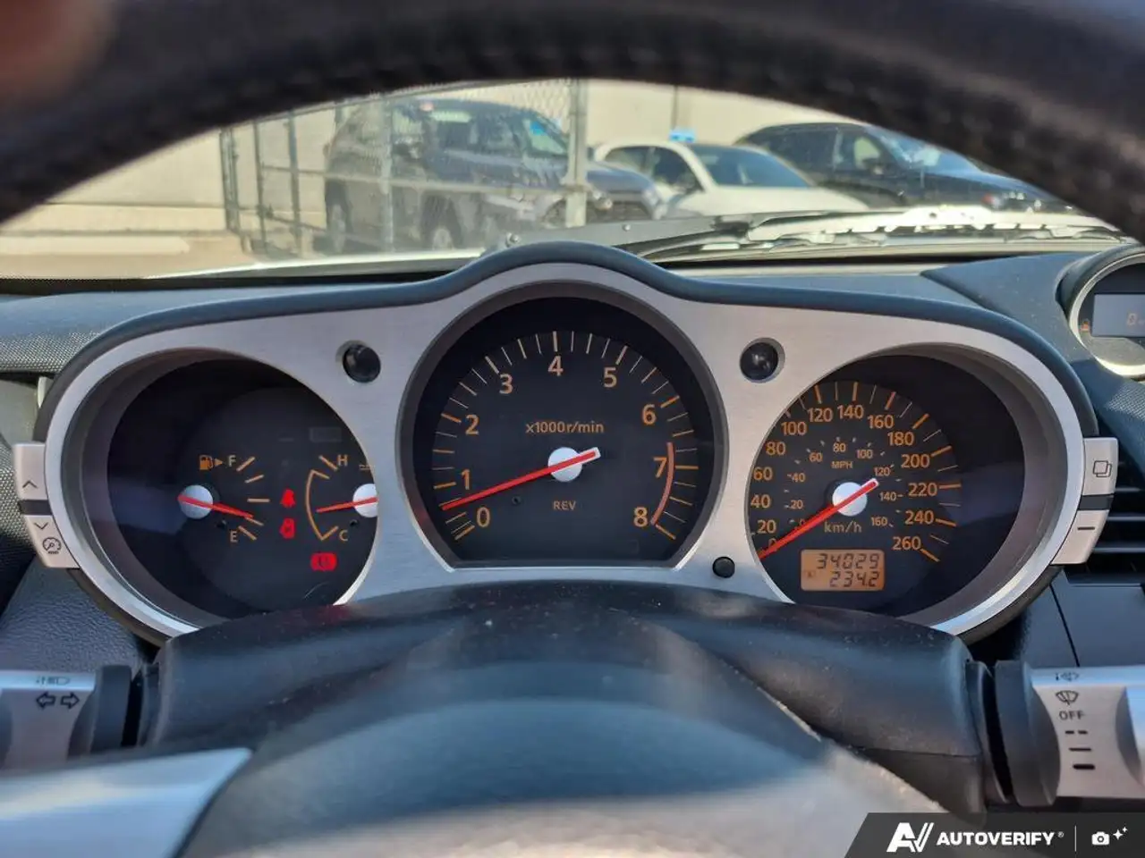 Nissan 350Z снимка Nissan 350Z