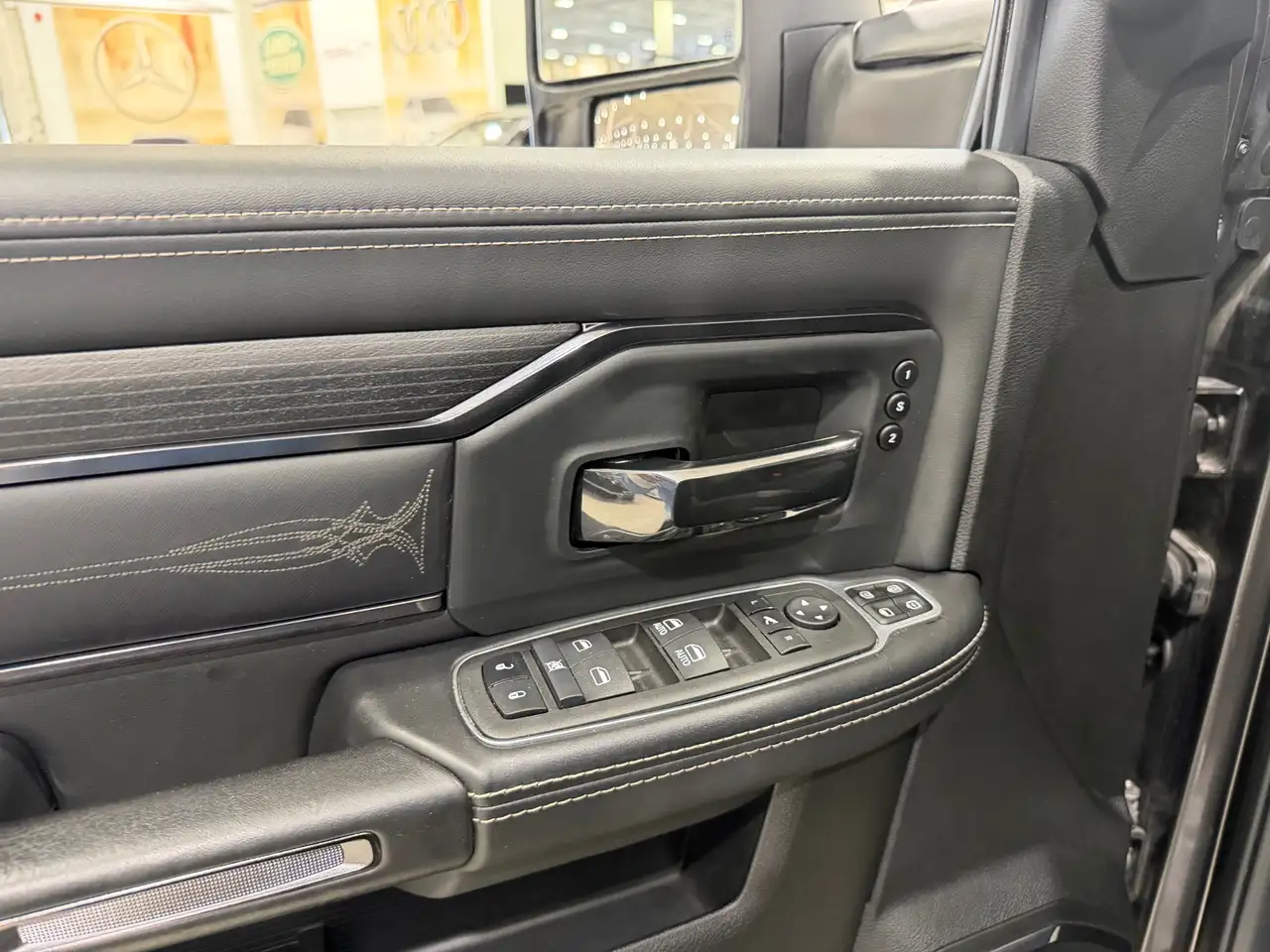 RAM 3500 photo RAM 3500