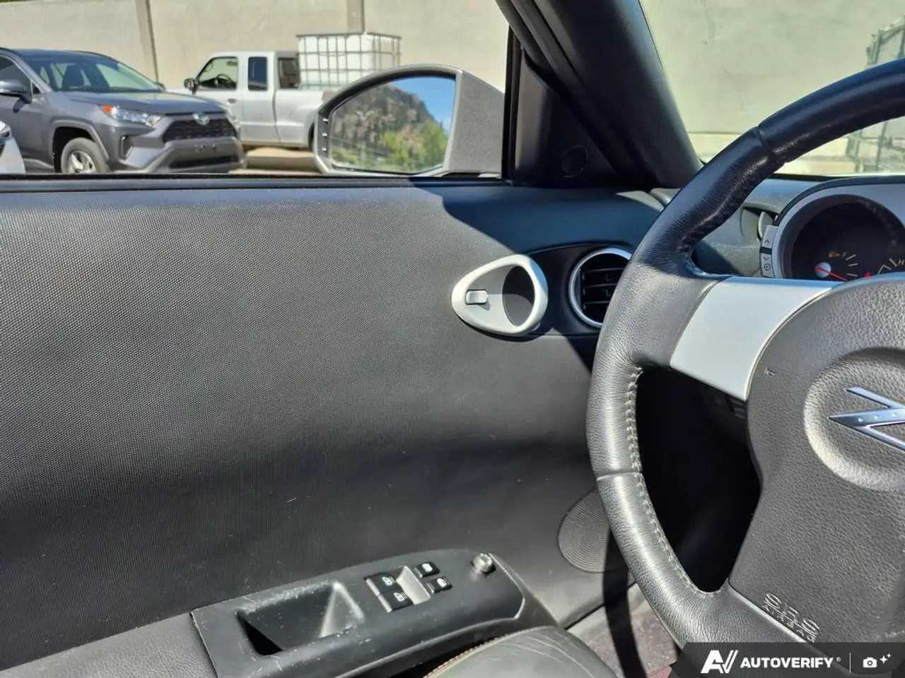 Nissan 350Z снимка Nissan 350Z
