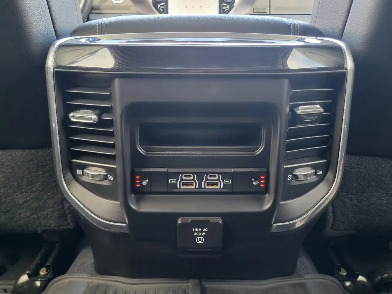 RAM 3500 photo RAM 3500