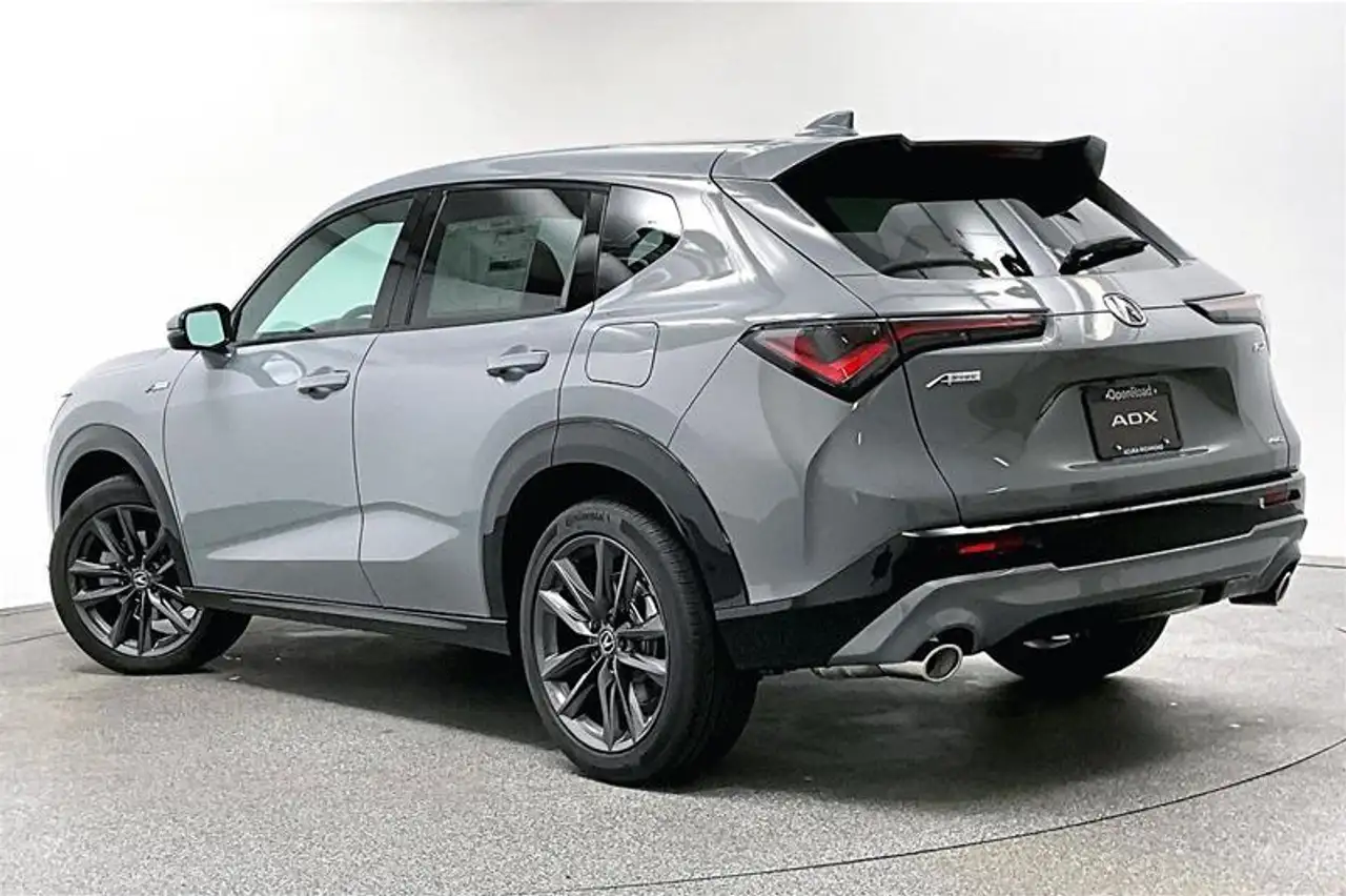 Acura ADX снимка Acura ADX