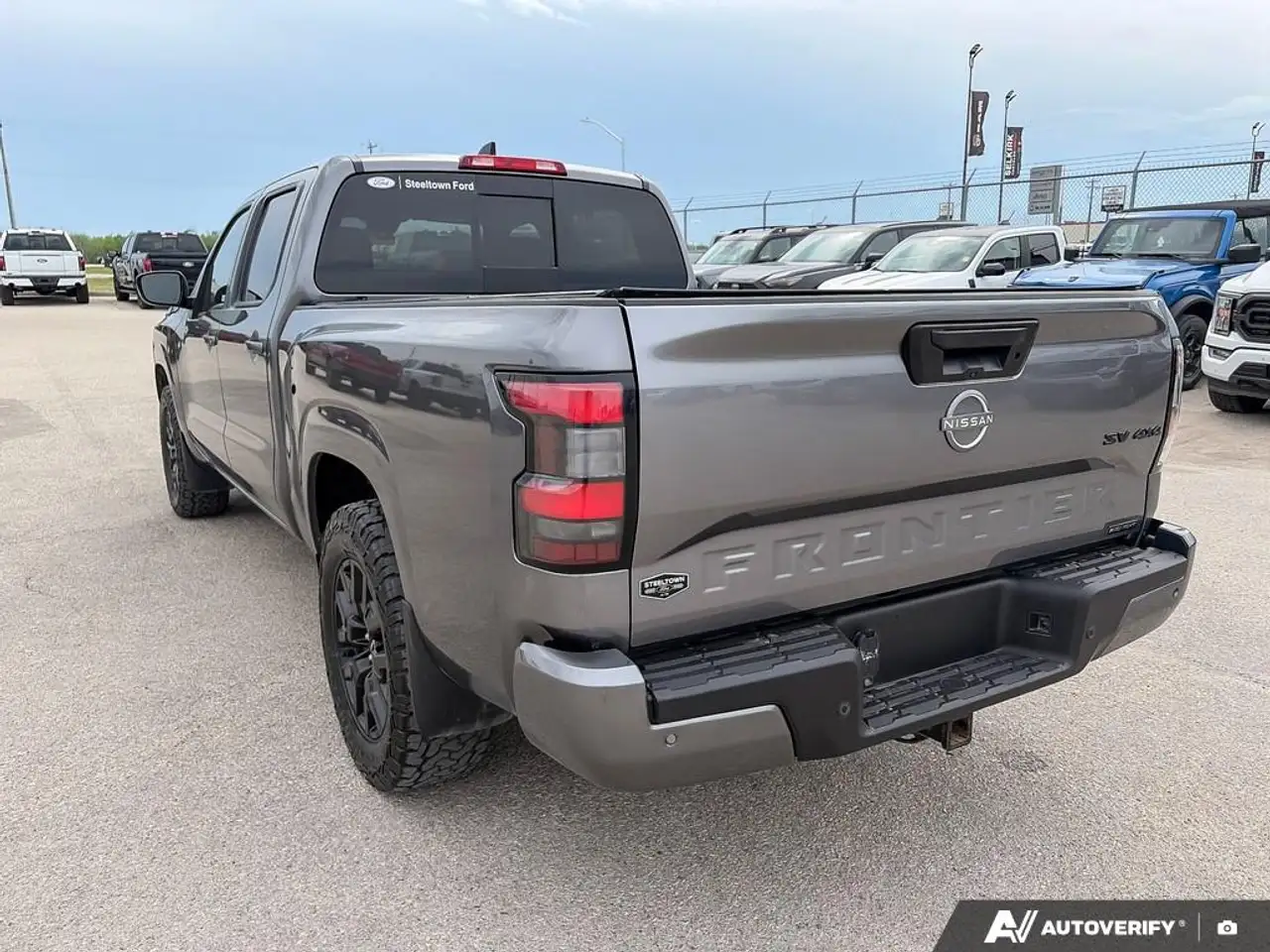 Nissan Frontier снимка Nissan Frontier