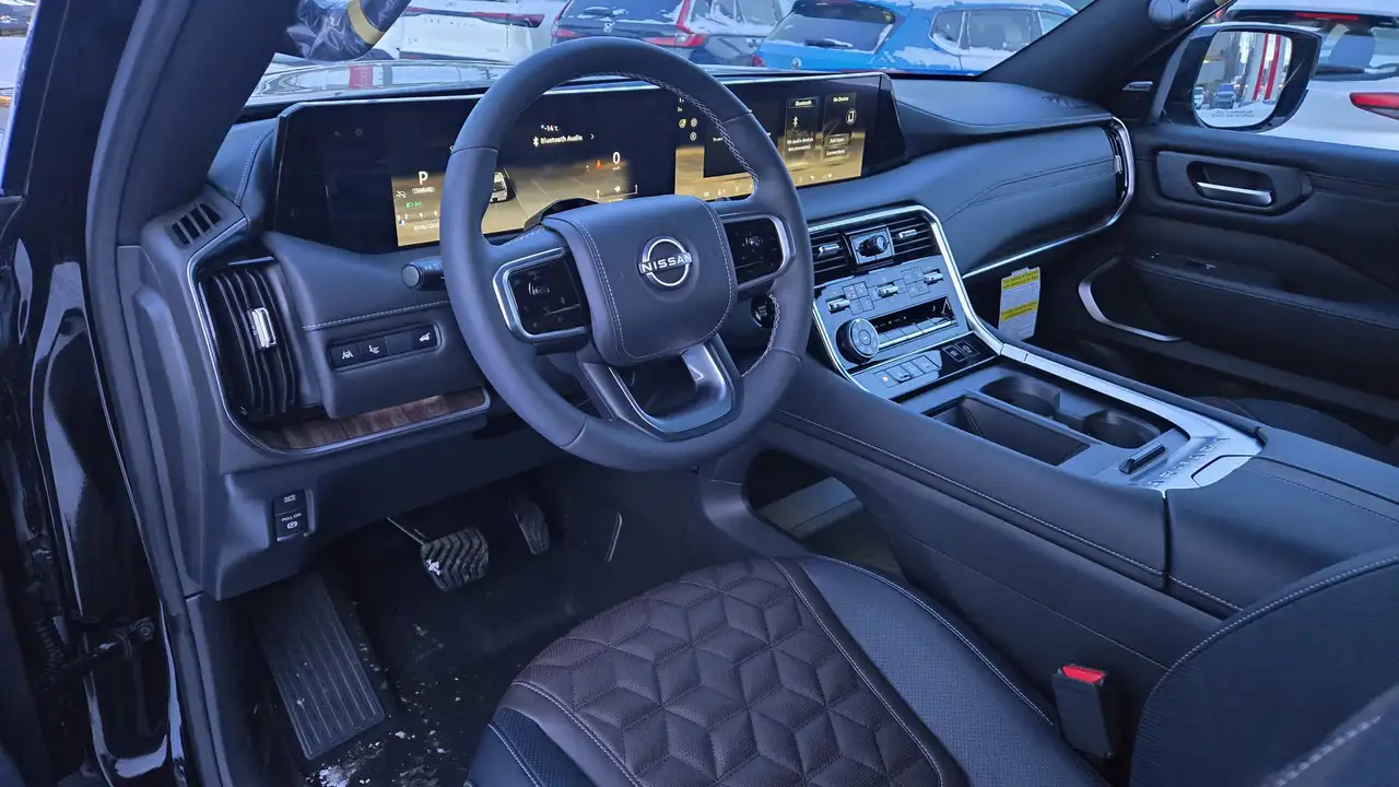 Nissan Armada снимка Nissan Armada