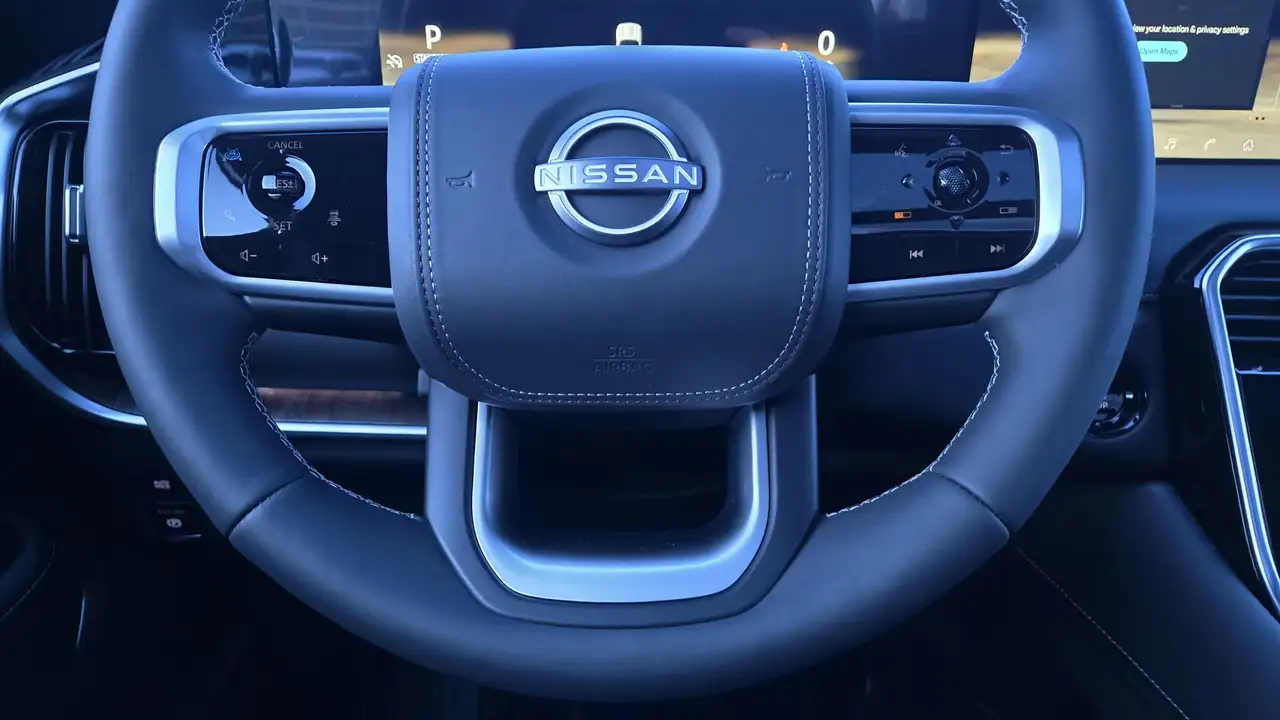 Nissan Armada снимка Nissan Armada