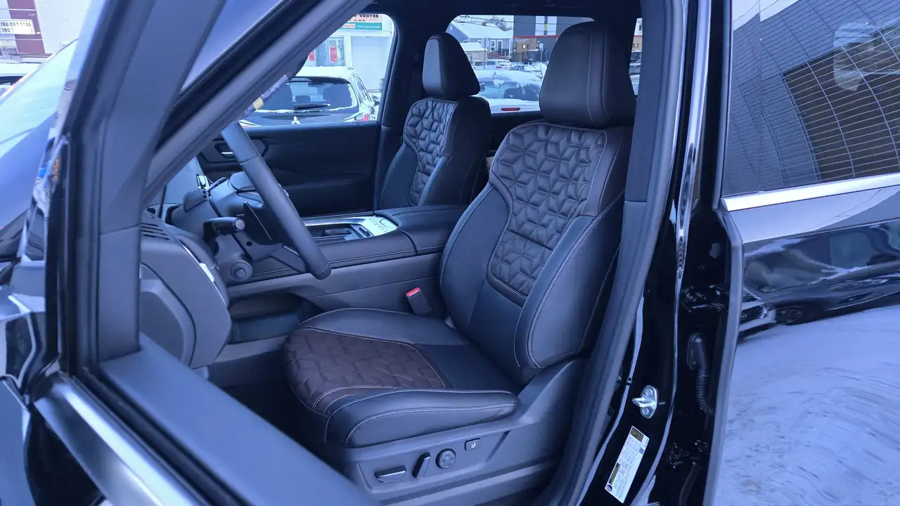 Nissan Armada снимка Nissan Armada