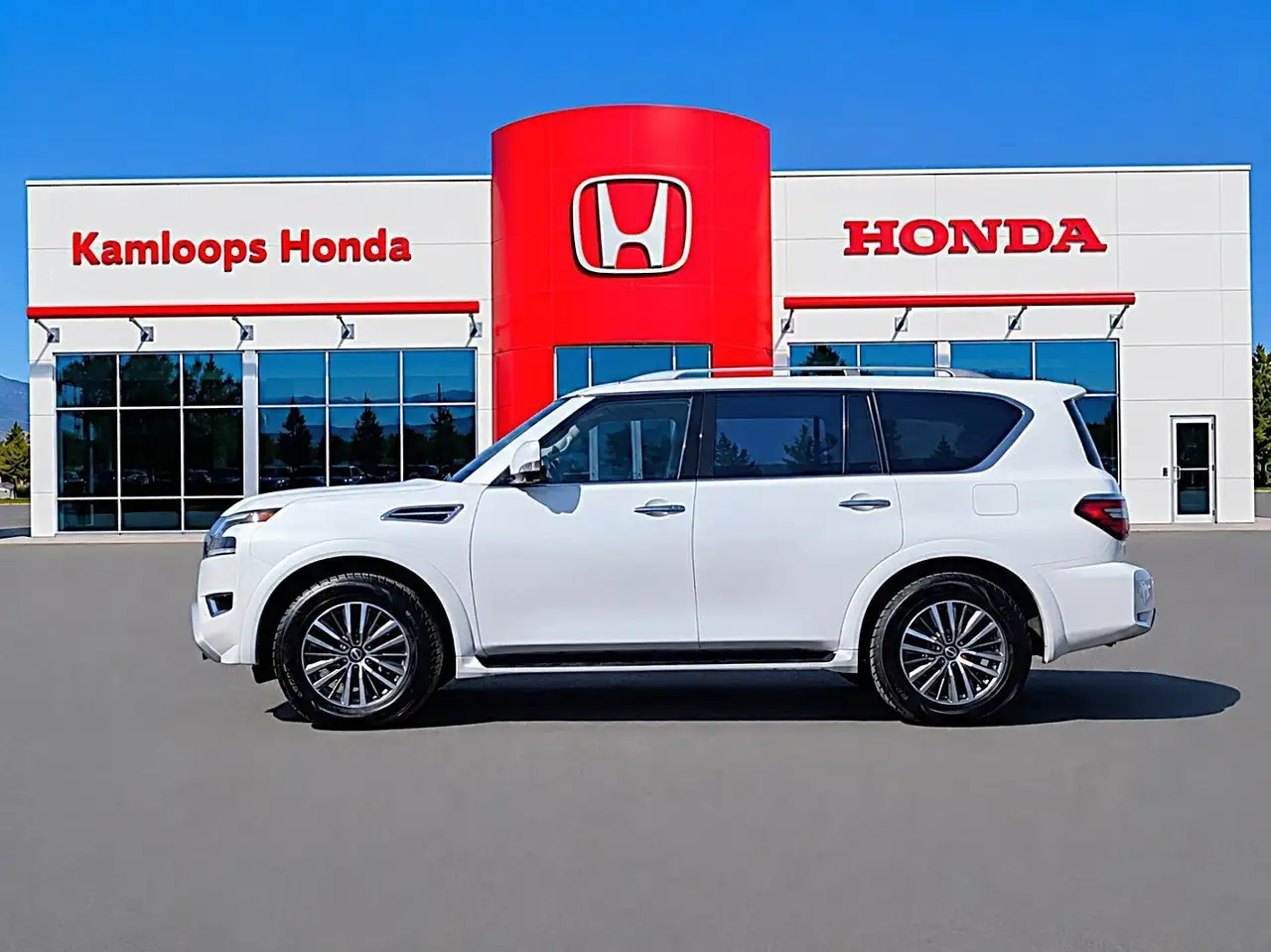 Nissan Armada снимка Nissan Armada
