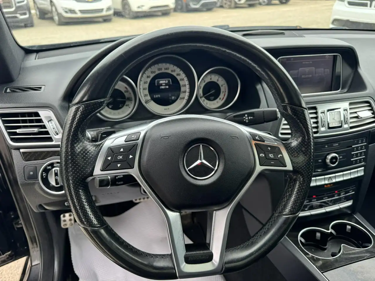 Mercedes-Benz E-Class photo Mercedes-Benz E-Class
