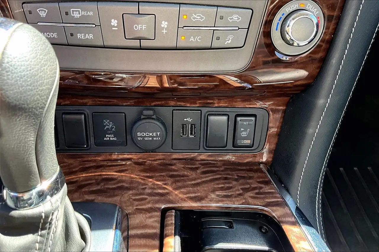 Nissan Armada fotografie Nissan Armada