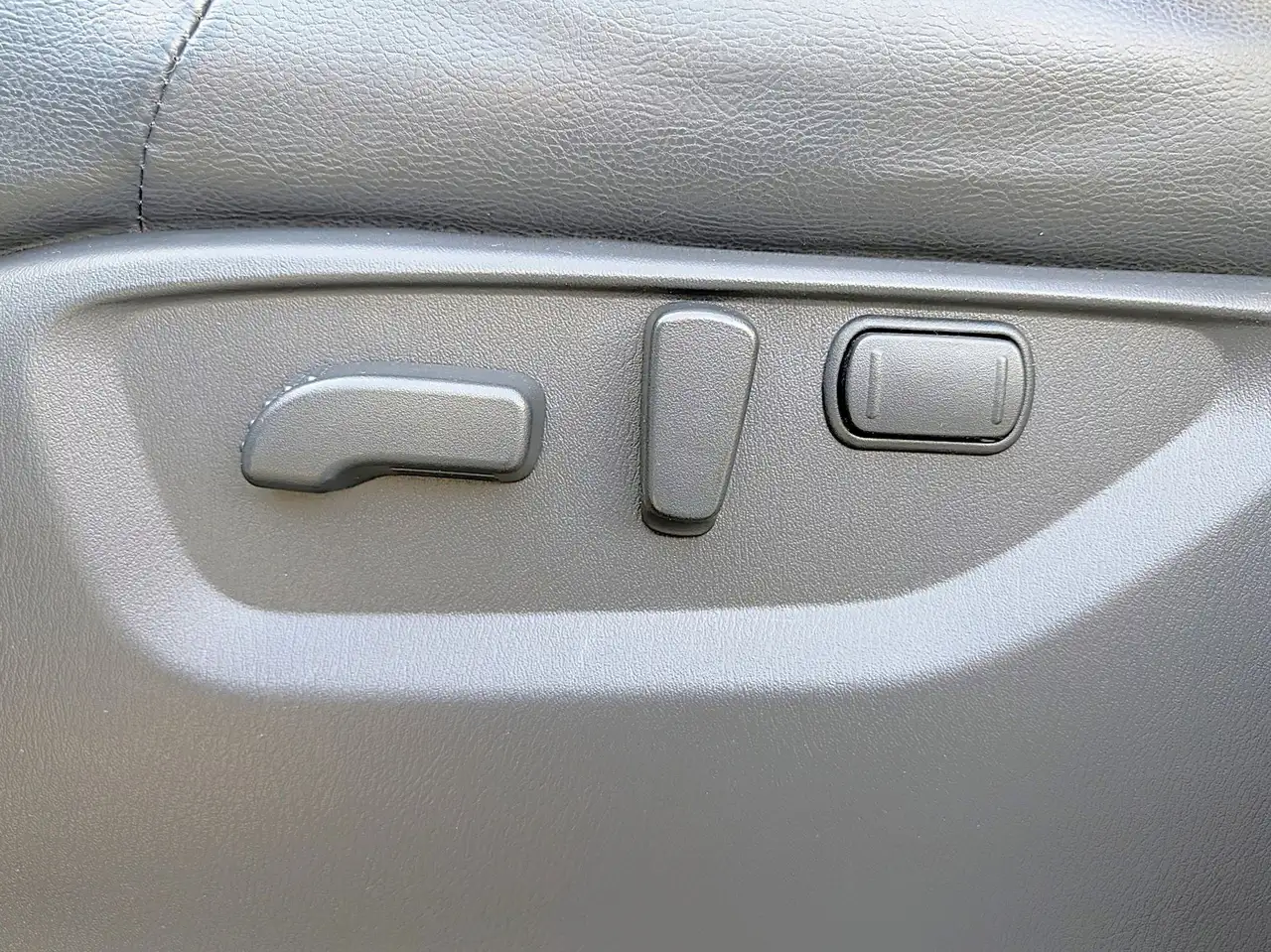 Nissan Armada снимка Nissan Armada