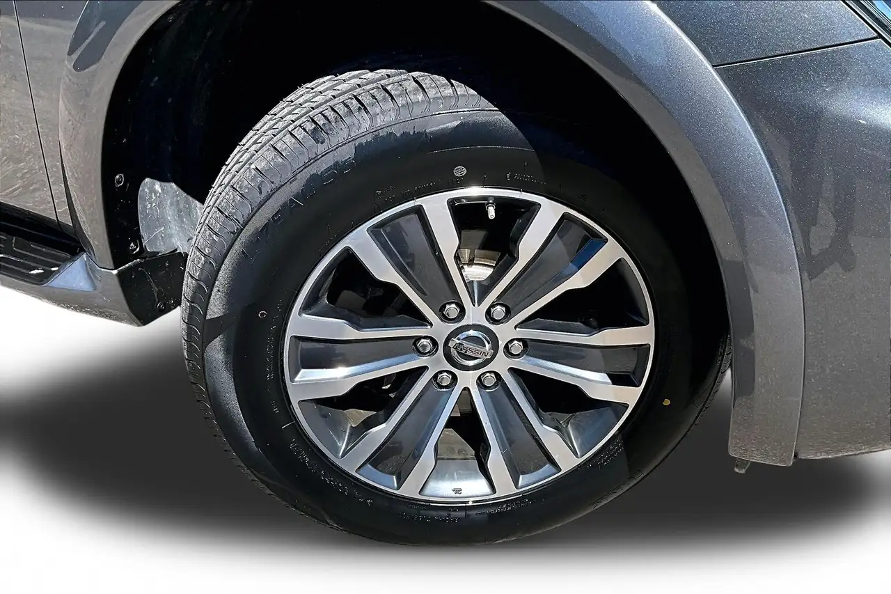 Nissan Armada fotografie Nissan Armada