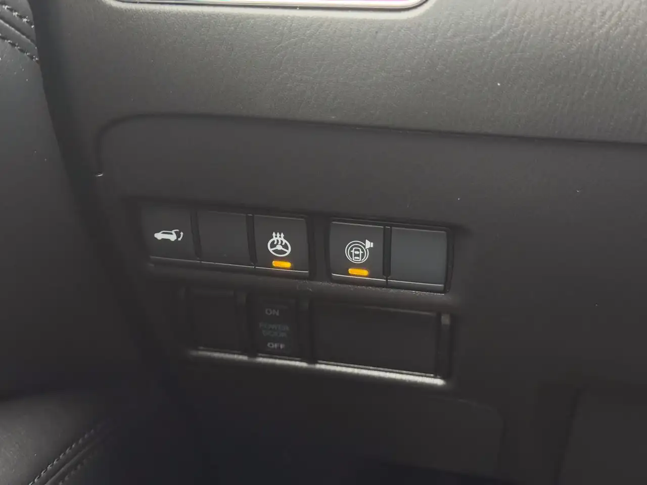 Nissan Armada снимка Nissan Armada