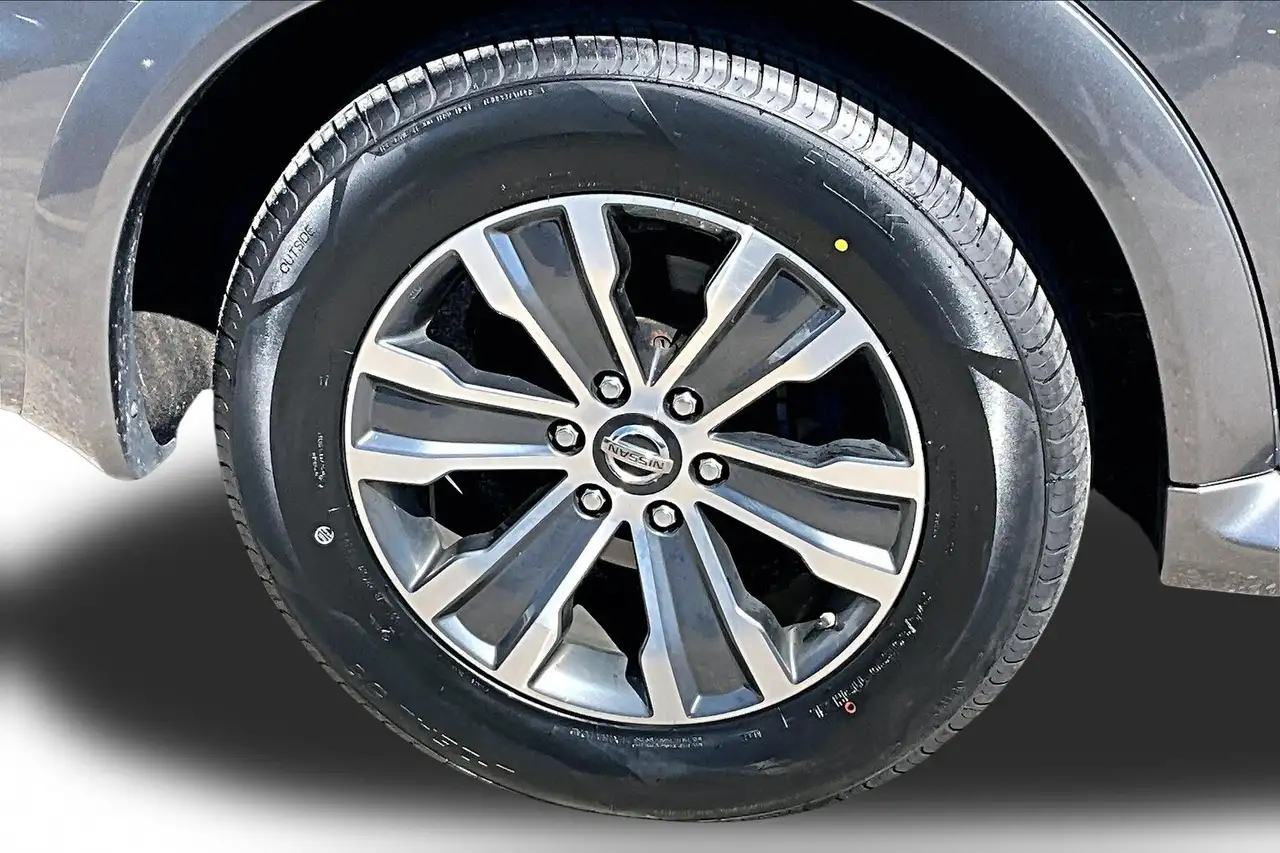 Nissan Armada fotografie Nissan Armada