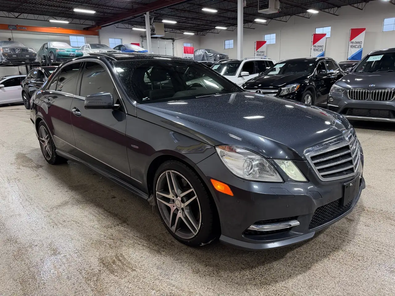 Mercedes-Benz E-Class photo Mercedes-Benz E-Class