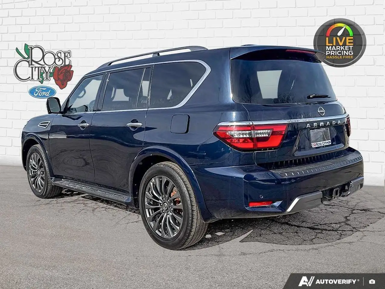 Nissan Armada снимка Nissan Armada