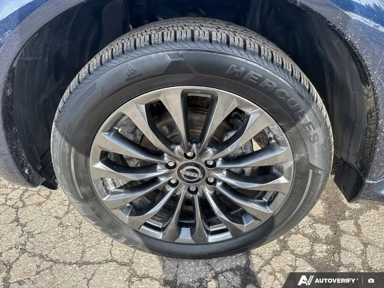 Nissan Armada снимка Nissan Armada
