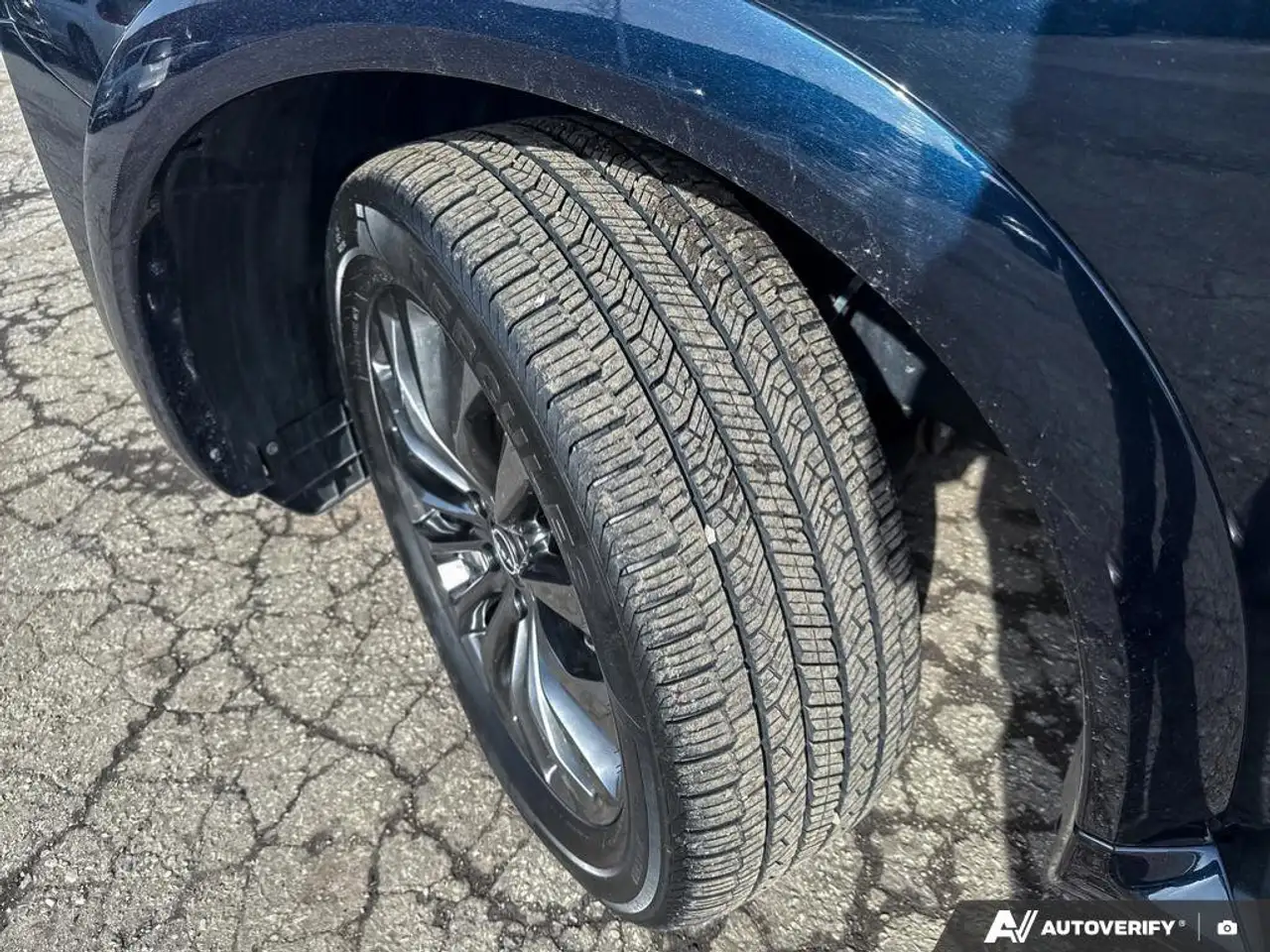 Nissan Armada снимка Nissan Armada
