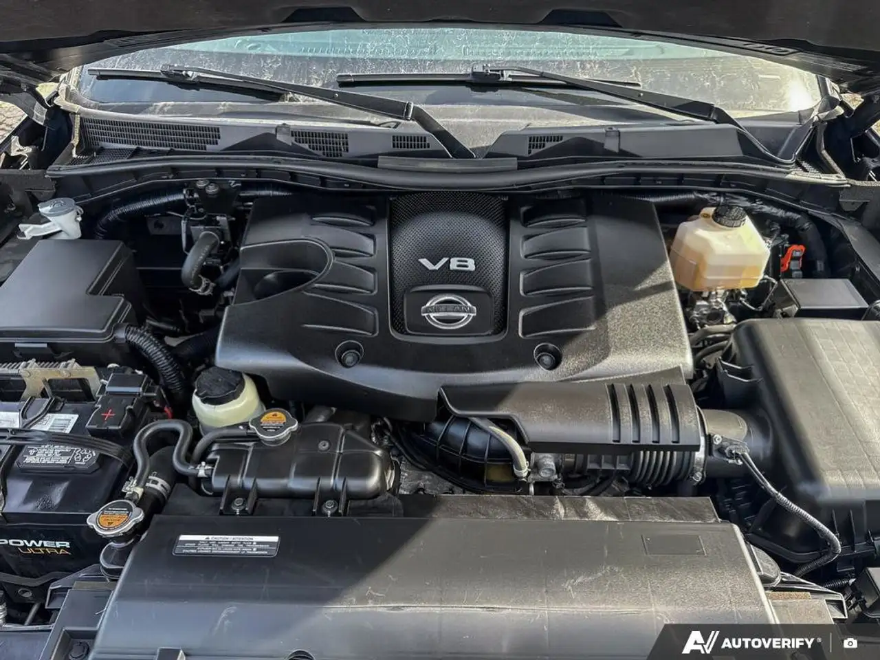 Nissan Armada снимка Nissan Armada