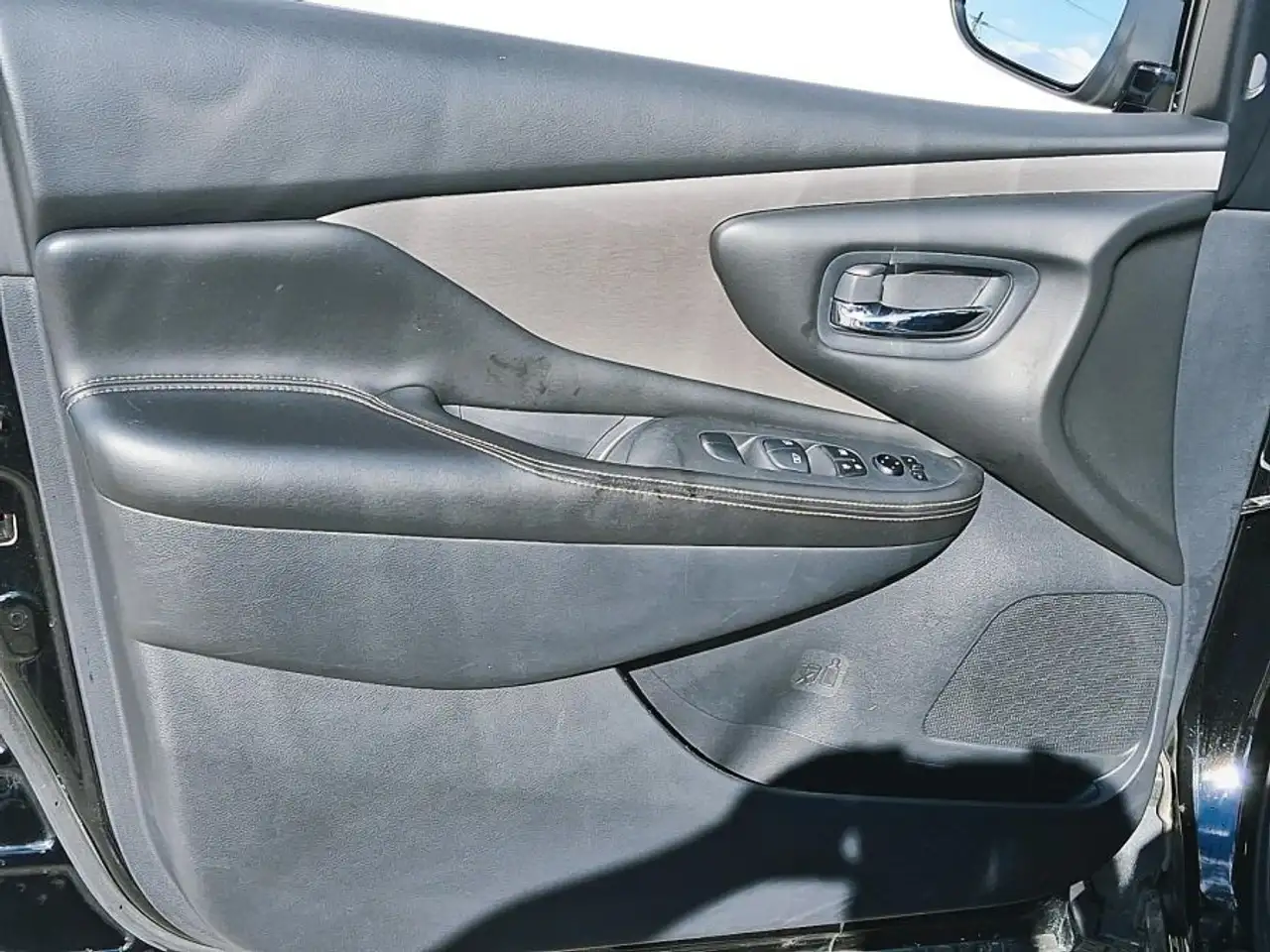 Nissan Murano снимка Nissan Murano
